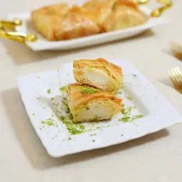 Warbat with Cream